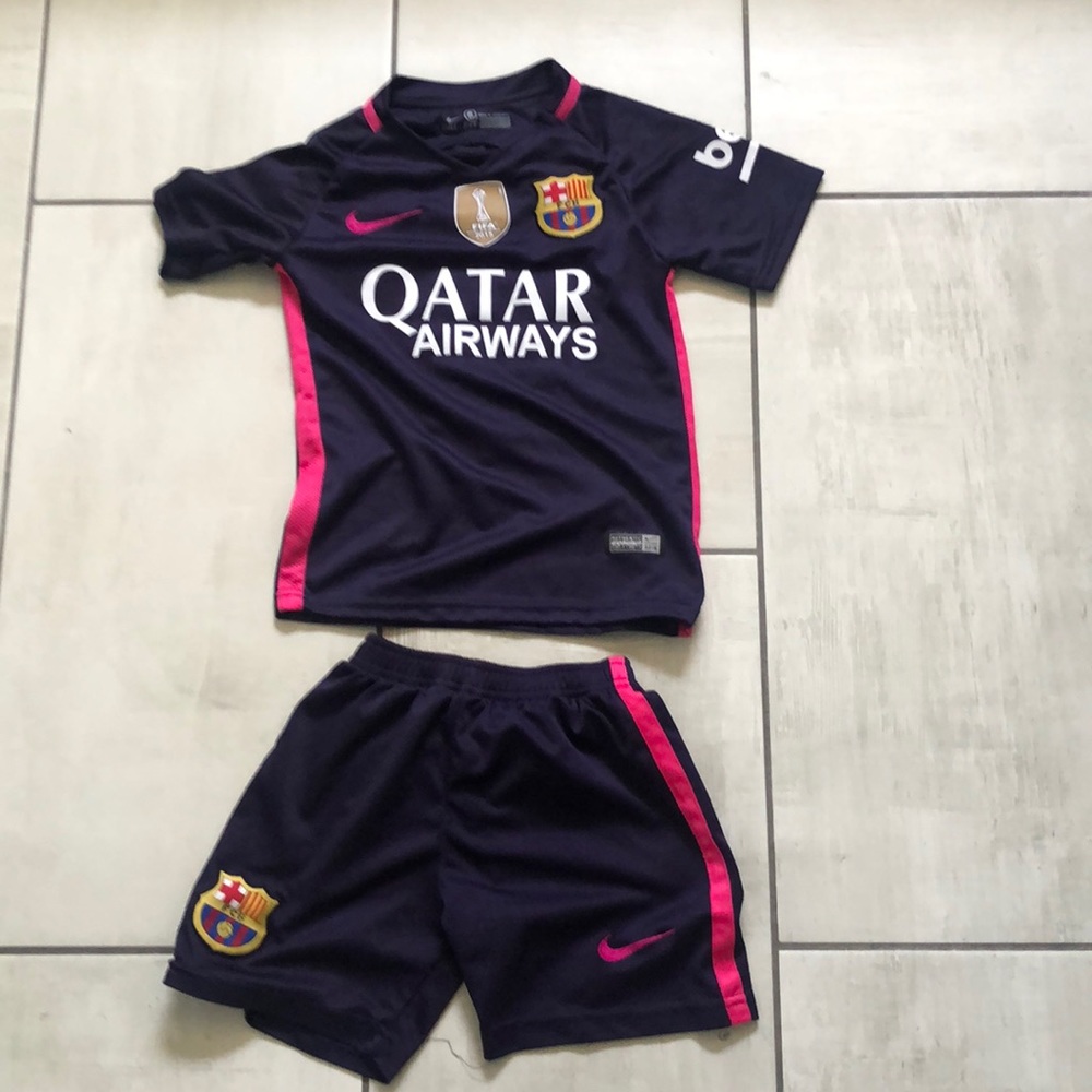 Messi soccer uniform